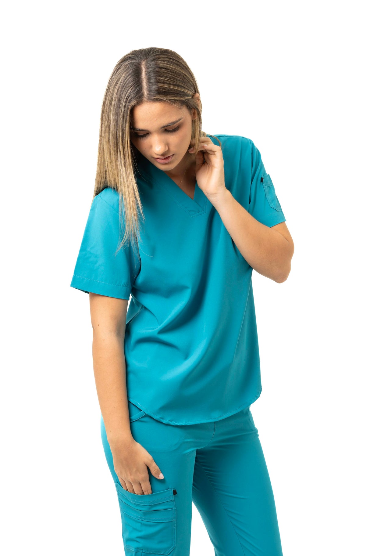 Conjunto Antifluido para Mujer – Blusa Escote en Cajón y Pantalón Jogger con Bolsillos