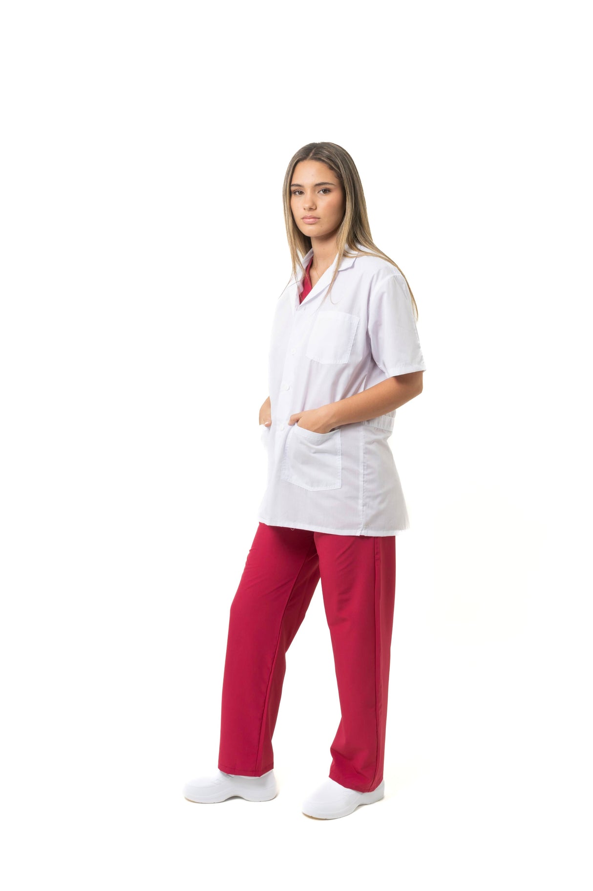 Bata Manga Corta Unisex – Cuello Sport, Bolsillos, Tela Antifluido Dacron